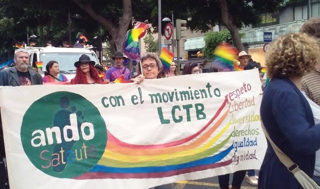 Imagen de archivo de la participación de ANDO Sataute en una manifestación del Orgullo LGTBI+