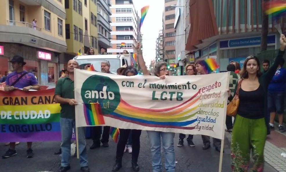Imagen de archivo de la participación de ANDO Sataute en una manifestación del Orgullo LGTBI+